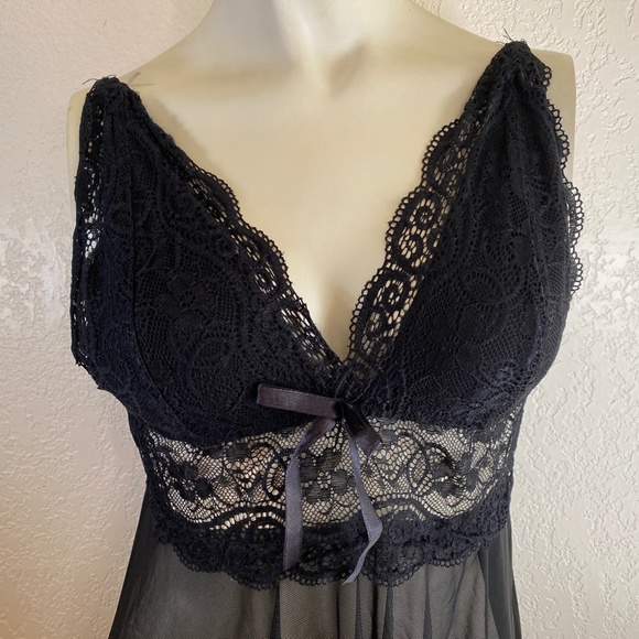 Black Lace Camisole Babydoll Negligee Chemise Elastic Under-Bust Small/Med - Picture 2 of 7